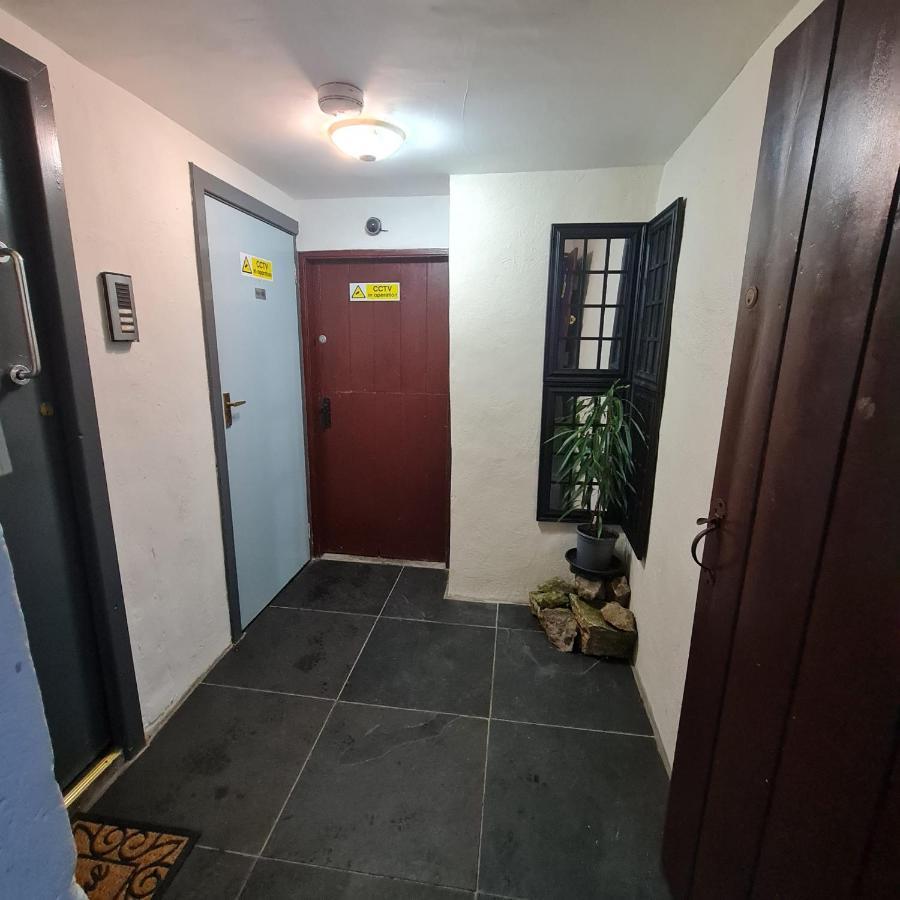 Ulverston Town Centre Flat Екстер'єр фото